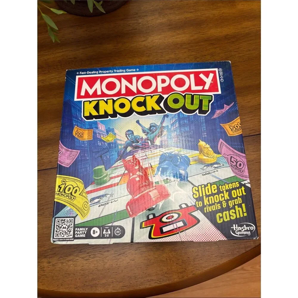 MONOPOLY KNOCK OUT FAMILY GAME